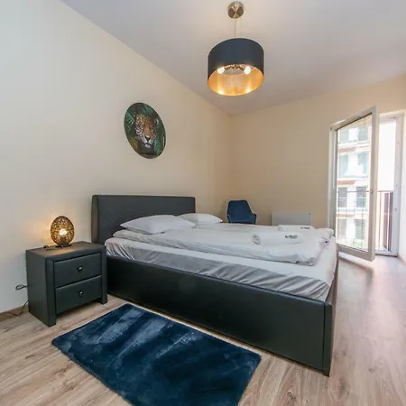 Rajska 1 Apartment